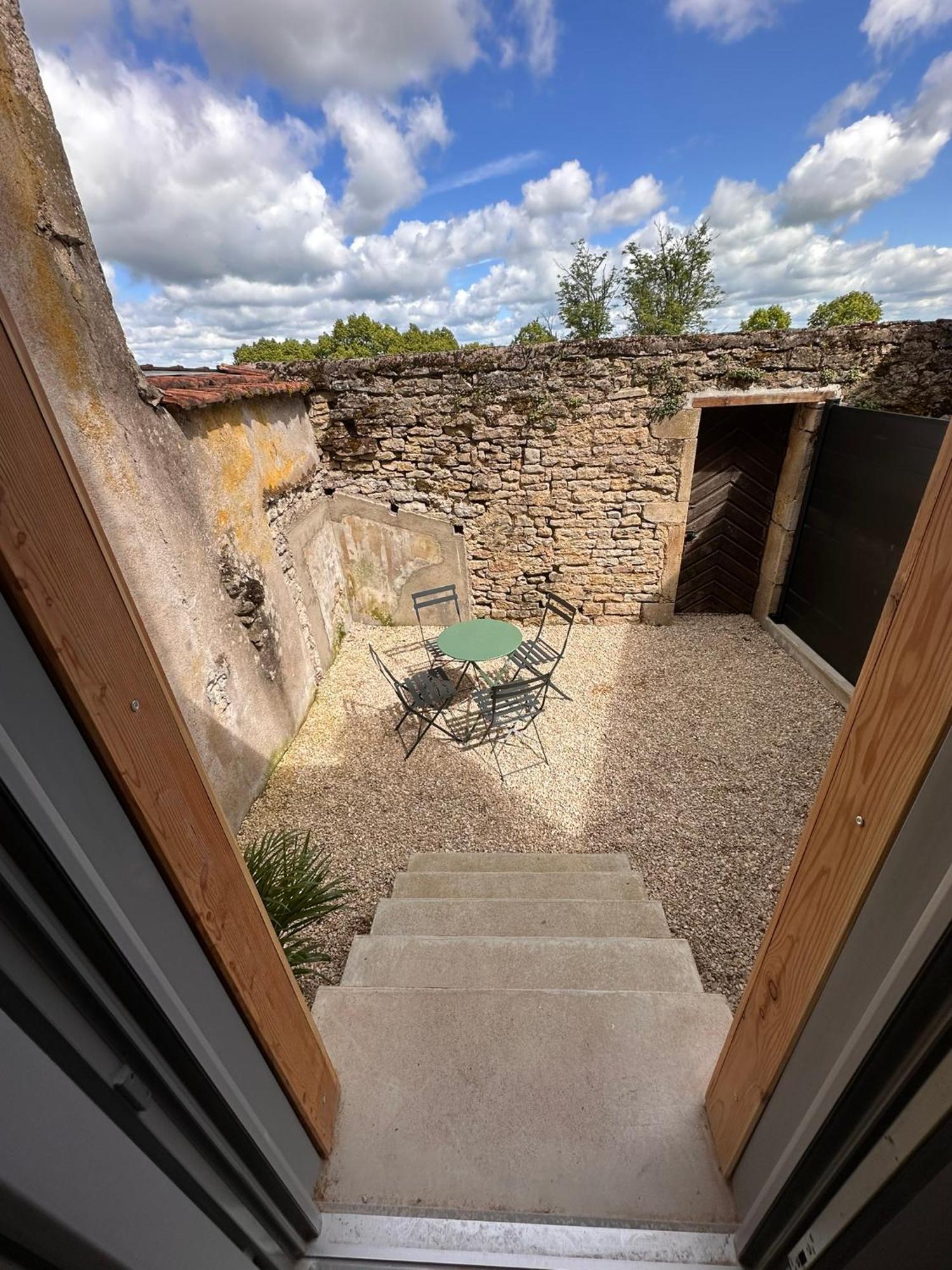 Appartement Les Remparts à Langres Extérieur photo